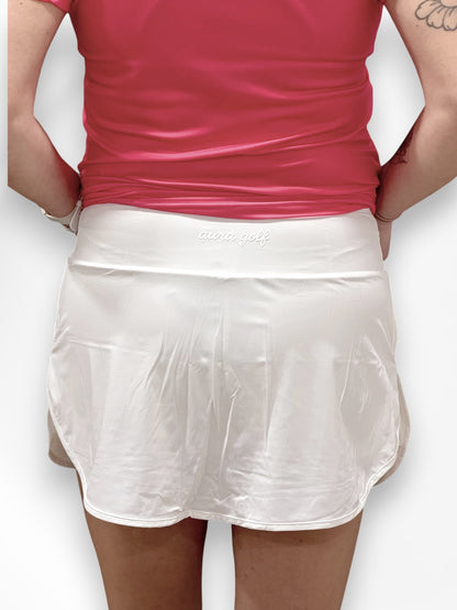 Tour Reserve Performance Skort – Glacier White